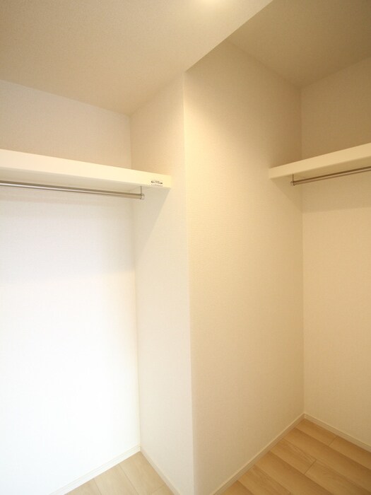 物件内観写真14　(収納)