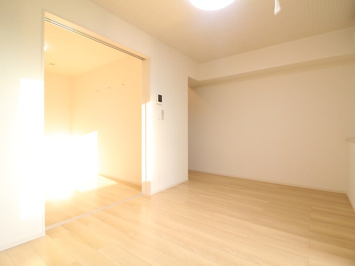 物件内観写真17　(居室)