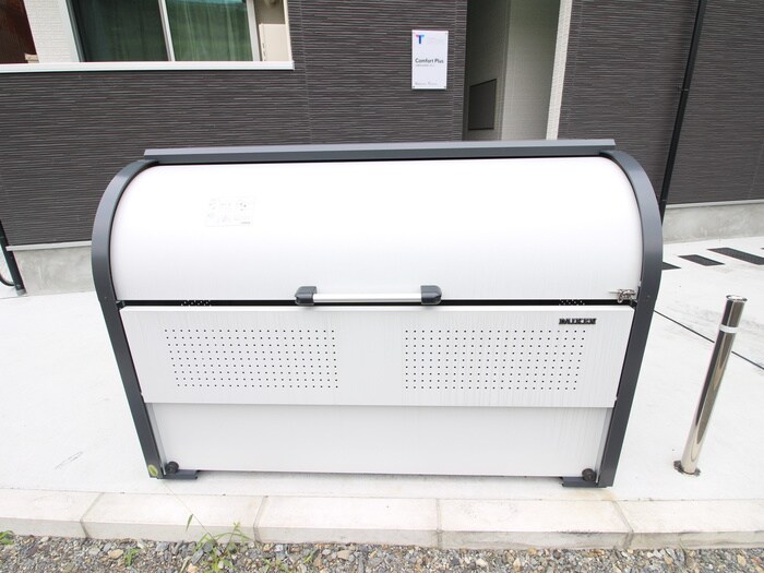 物件外観写真4　(建物設備)