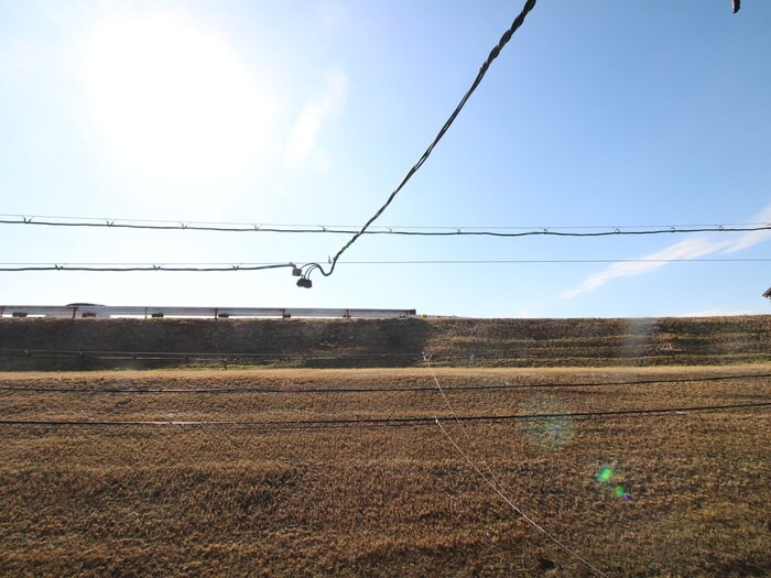 物件内観写真20　(室内からの展望)