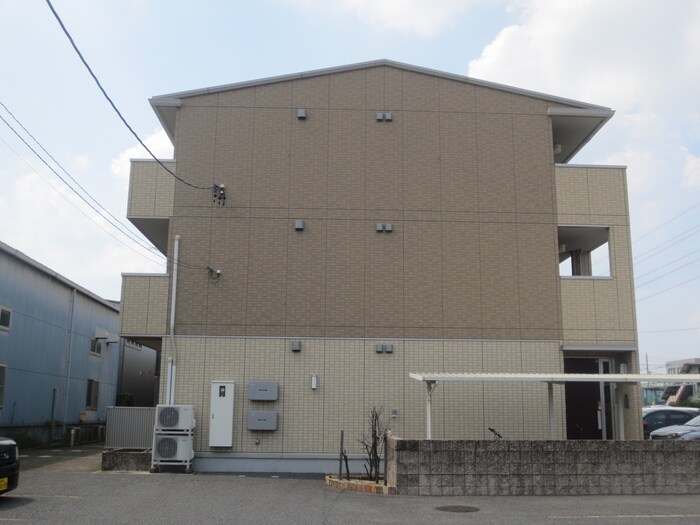 物件外観写真6　(外観写真)