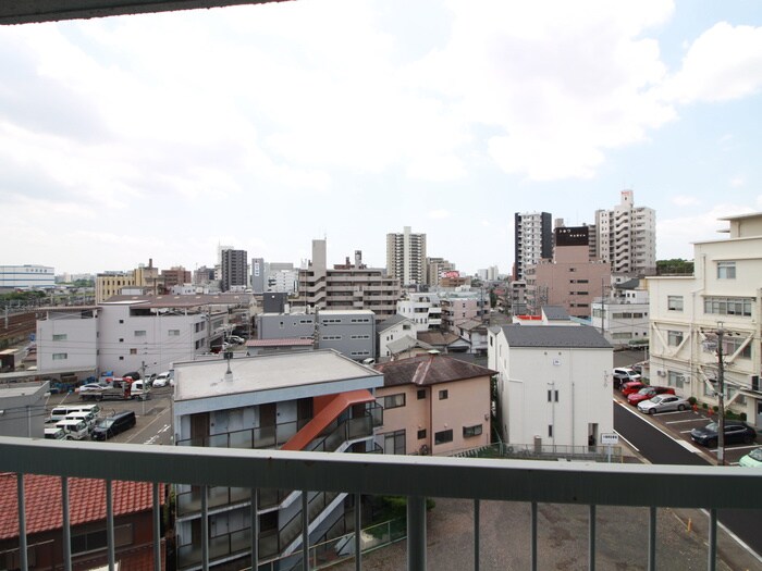 物件内観写真20　(室内からの展望)