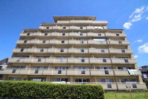 ラ・ジョ－ヌ外観写真