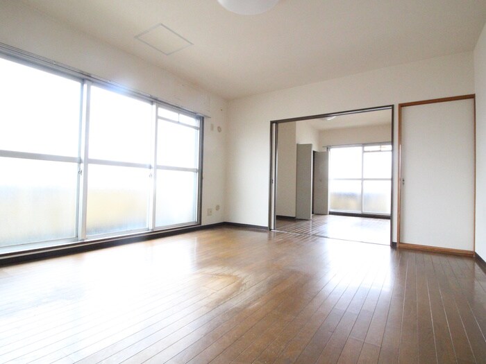 物件内観写真7　(居室)