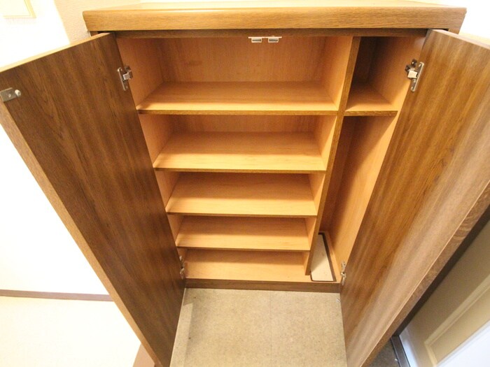 物件内観写真16　(靴箱)