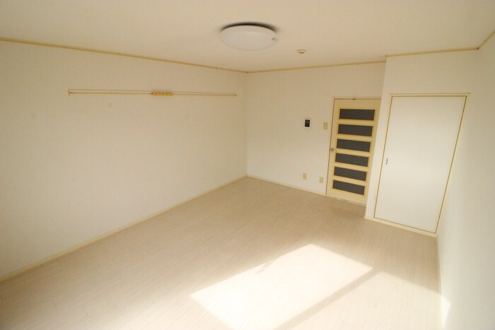 エ－スハイツの居室