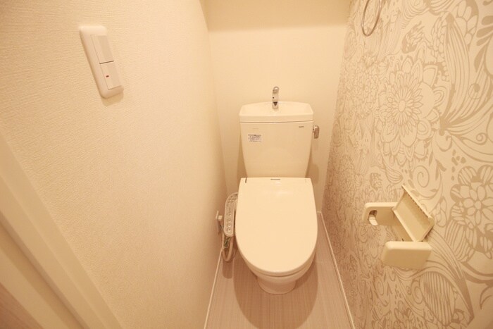 物件内観写真16　(トイレ)