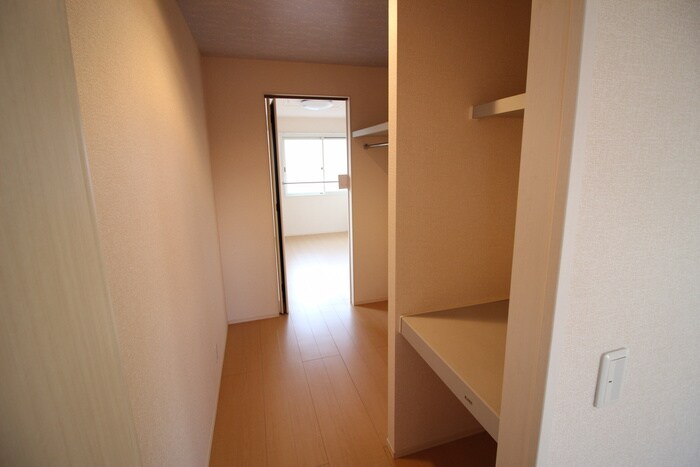 物件内観写真16　(洗面)