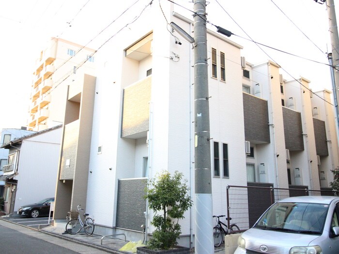 物件外観写真2　(外観写真)