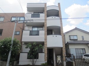 メゾンラフィーネ千種外観写真