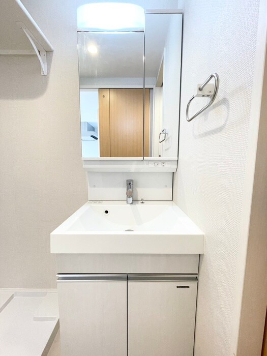 物件内観写真11　(洗面)