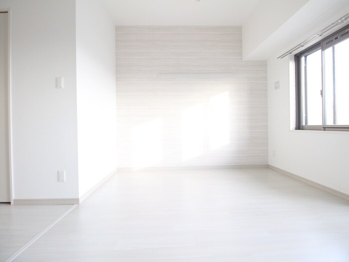 物件内観写真15　(居室)