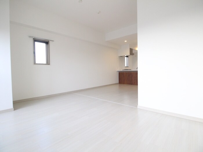 物件内観写真18　(居室)