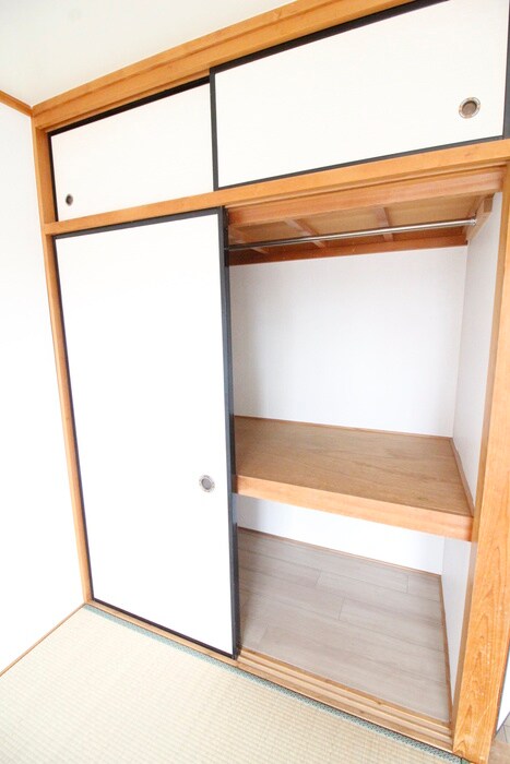 物件内観写真10　(収納)