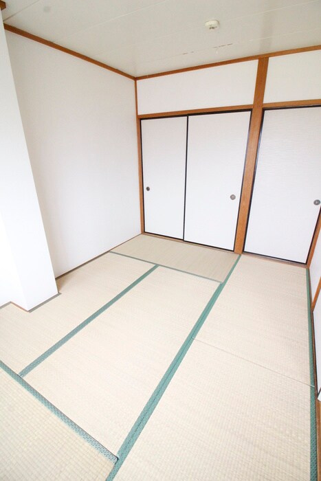 物件内観写真18　(居室)