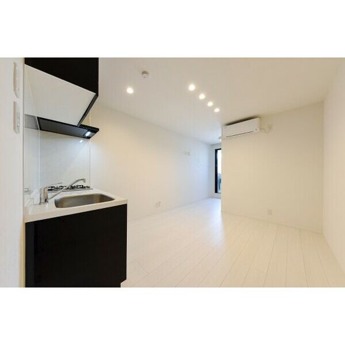 物件内観写真3　(居室)