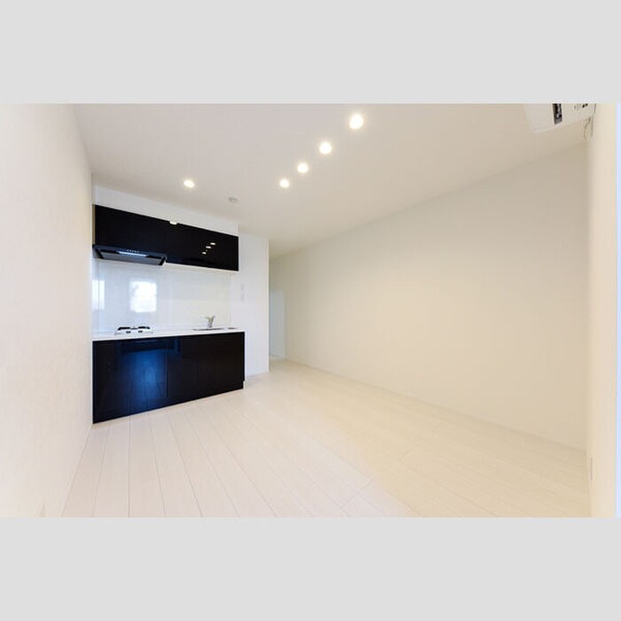 物件内観写真3　(居室)