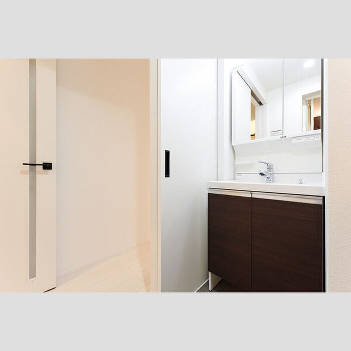 物件内観写真6　(洗面)