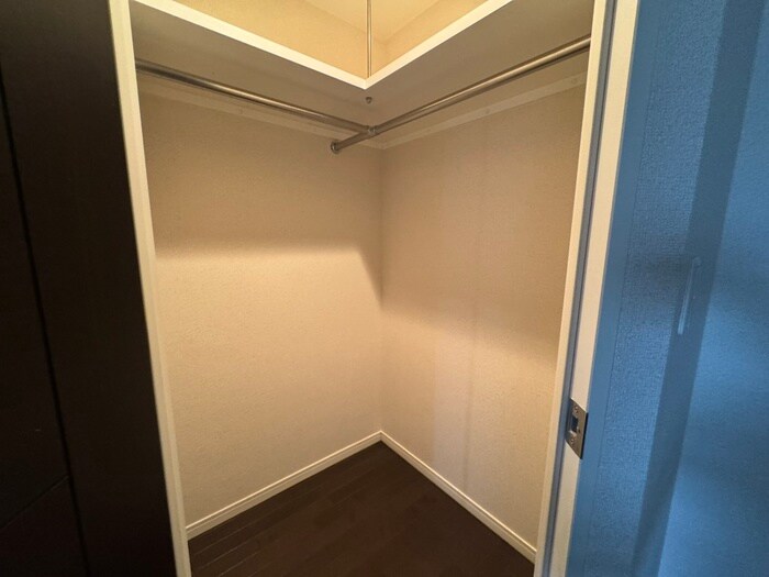 物件内観写真9　(収納)