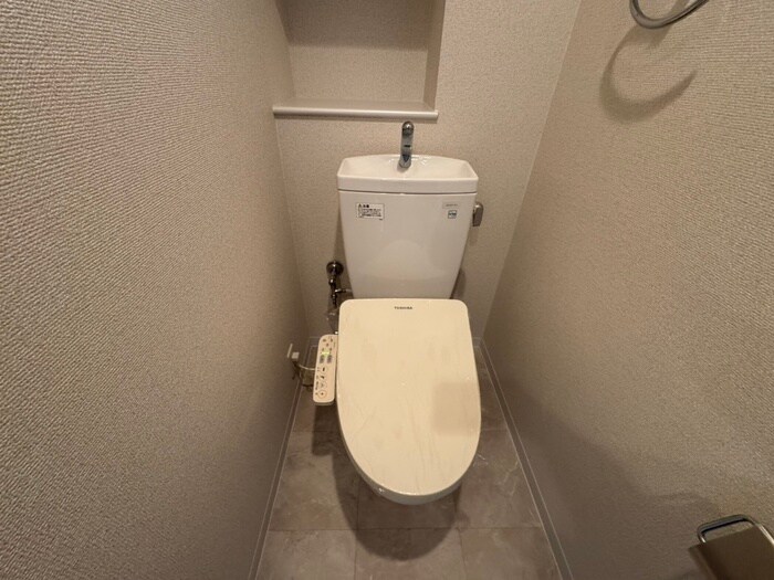 物件内観写真12　(トイレ)