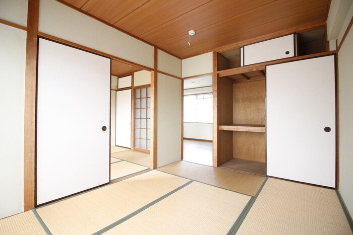 物件内観写真9　(収納)