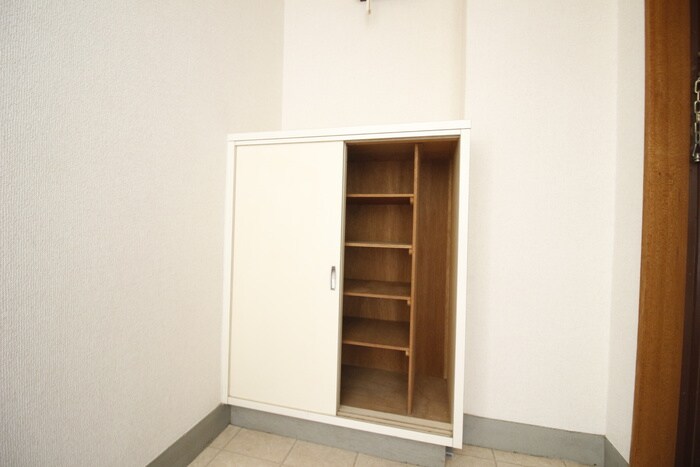 物件内観写真17　(靴箱)