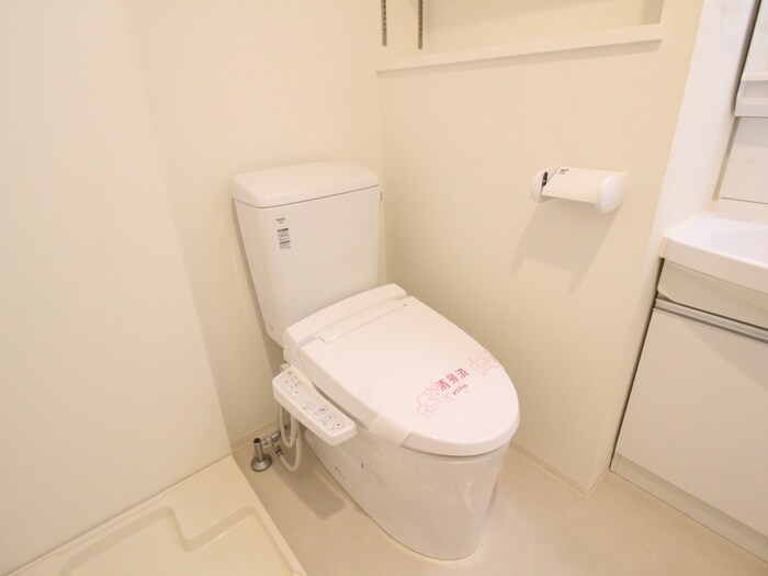 物件内観写真14　(トイレ)