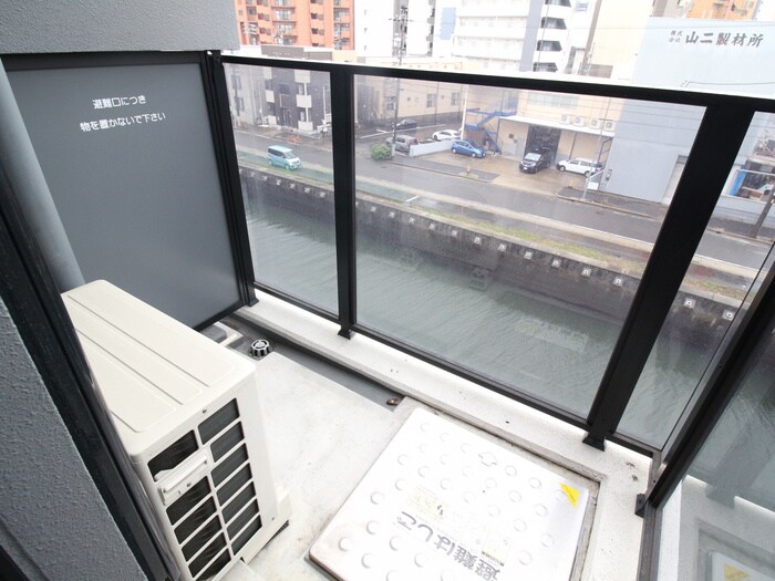 物件内観写真16　(ベランダ・バルコニー)