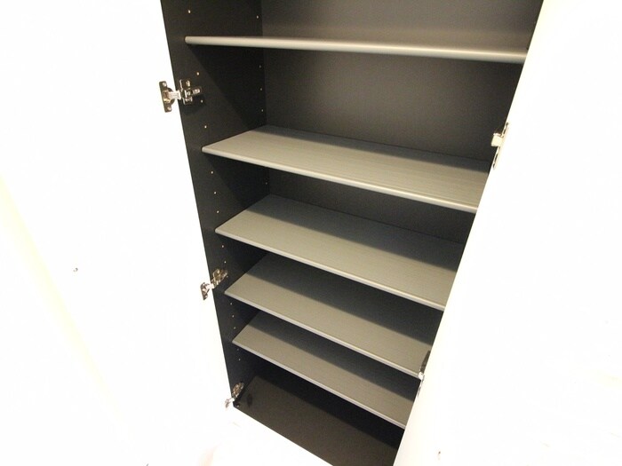 物件内観写真18　(靴箱)