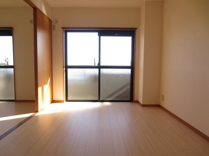 物件内観写真19　(居室)