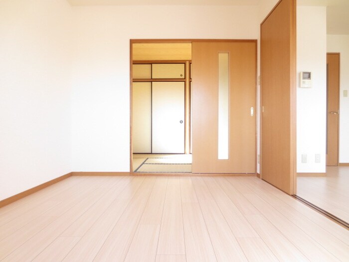 物件内観写真21　(居室)