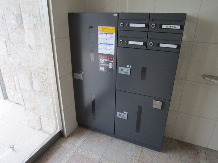 物件外観写真6　(建物設備)