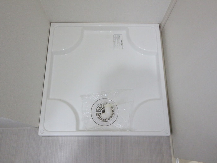 物件内観写真14　(洗濯機置場)