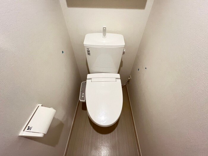 物件内観写真14　(トイレ)