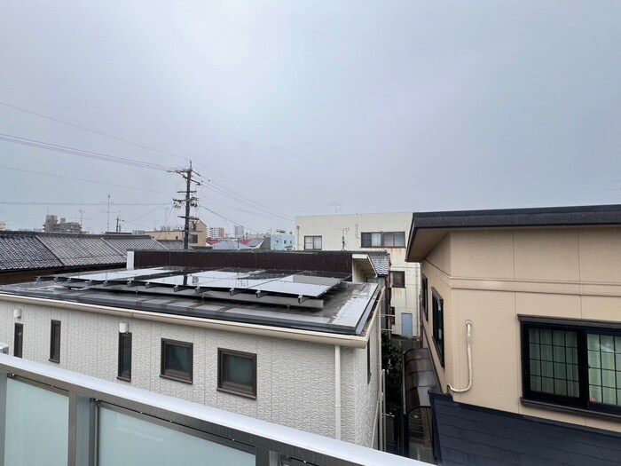 物件内観写真21　(室内からの展望)