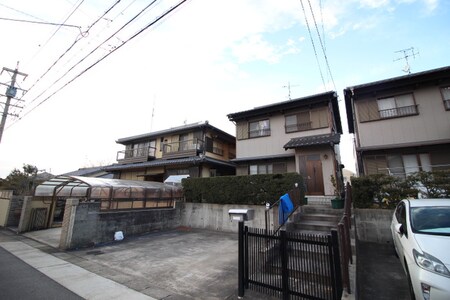 勢子坊鈴木貸家外観写真