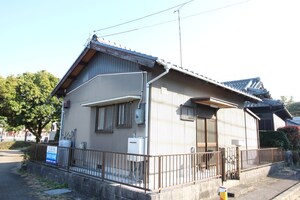 荒井町貸家外観写真