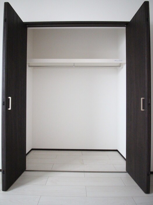 物件内観写真10　(収納)