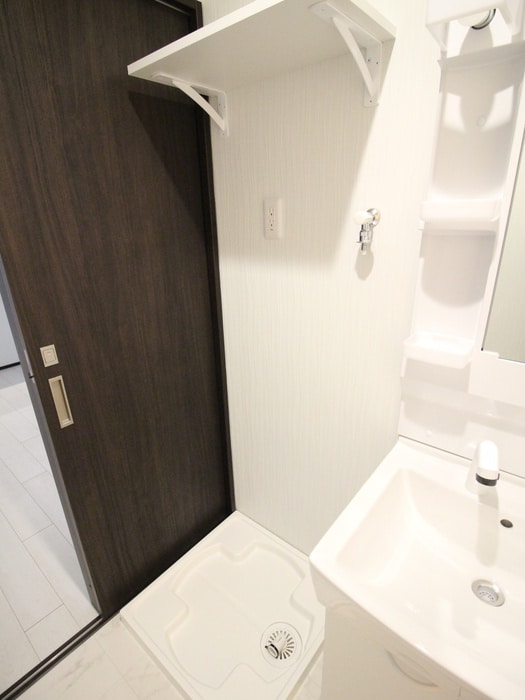 物件内観写真17　(洗濯機置場)