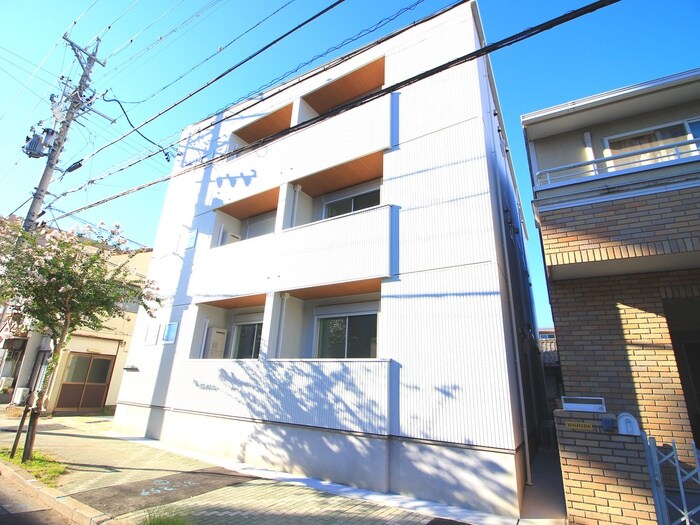 物件外観写真1　(外観写真)