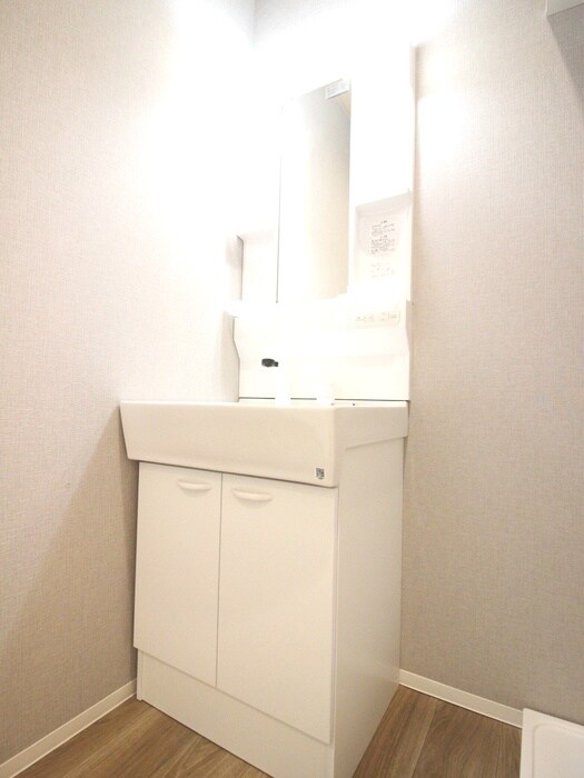 物件内観写真12　(洗面)