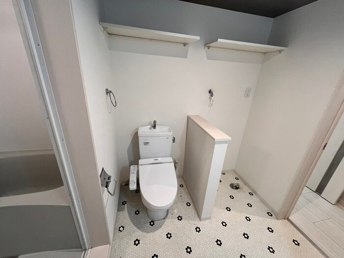 物件内観写真11　(トイレ)