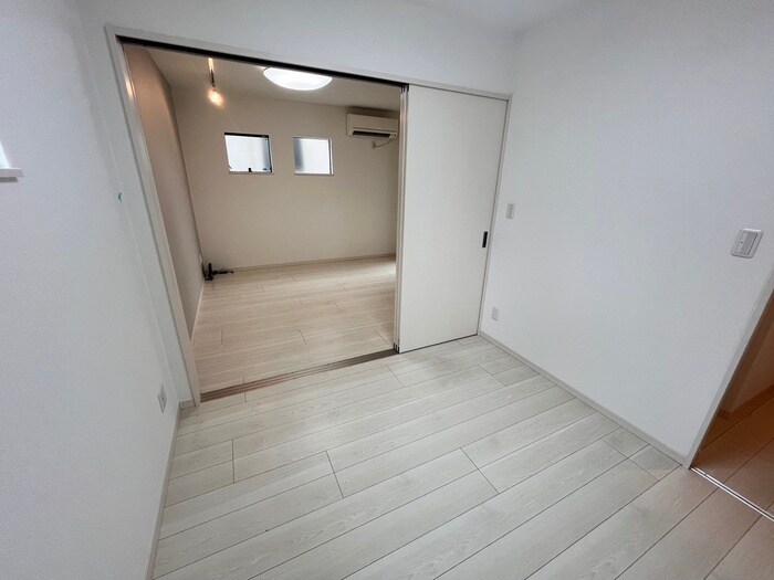 物件内観写真16　(居室)