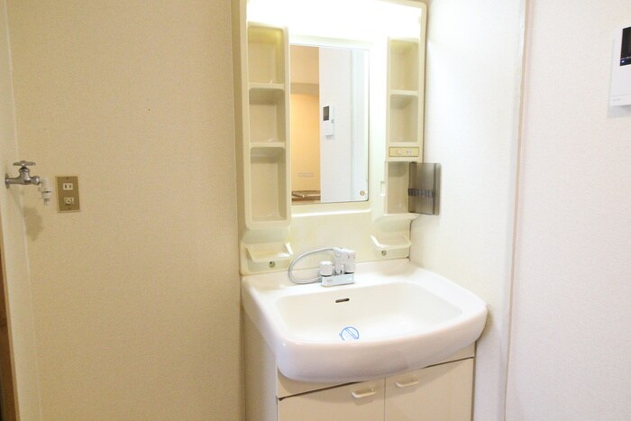 物件内観写真12　(洗面)