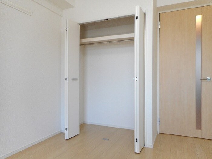 物件内観写真9　(収納)