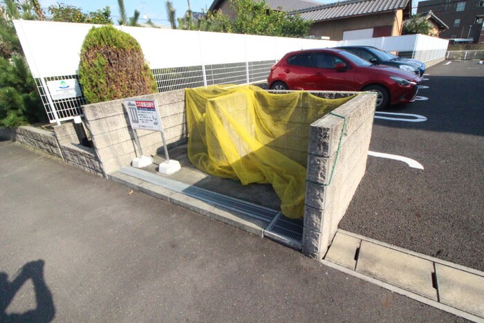 物件外観写真6　(建物設備)