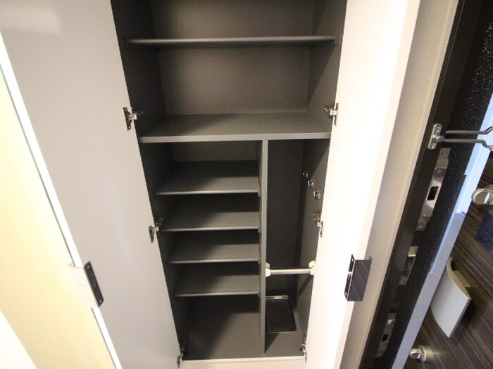 物件内観写真21　(靴箱)