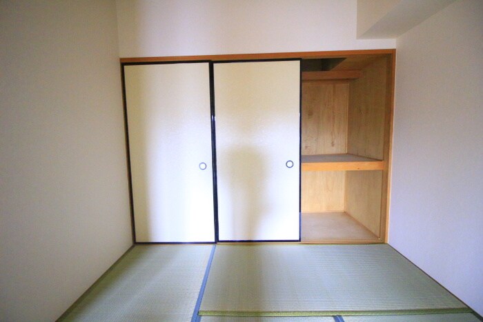 物件内観写真9　(収納)