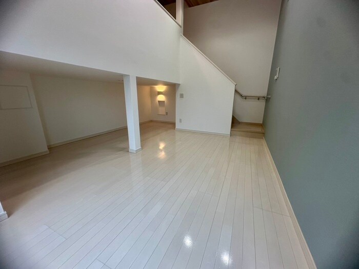 物件内観写真8　(居室)