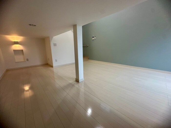 物件内観写真9　(ロフト)